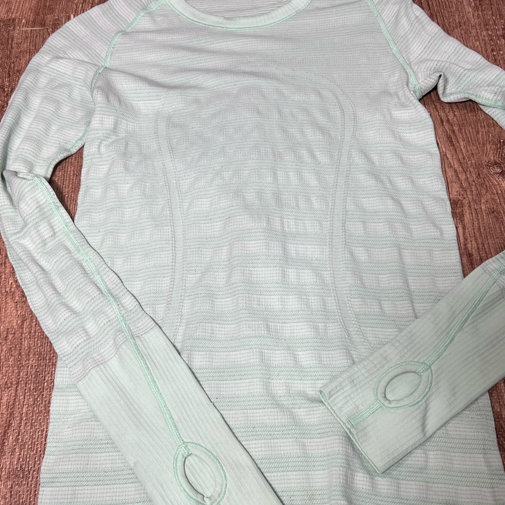 Lululemon Swiftly Tech Long Sleeve Crew - Picture 5 of 10